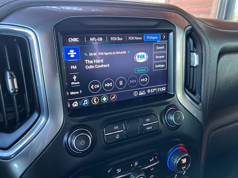 Used 2020 Chevrolet Silverado 3500 LTZ image 18