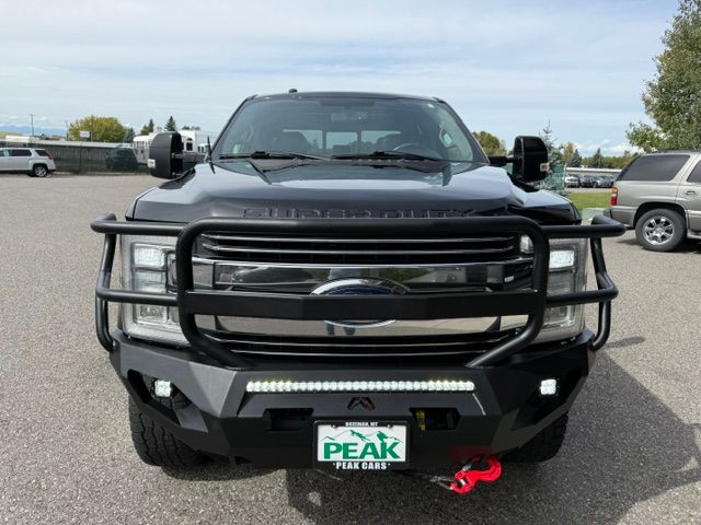 Used 2017 Ford F250 4x4 Crew Cab Super Duty image 9