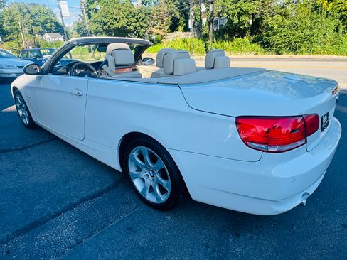 Used 2009 BMW 335i Convertible RWD image 6