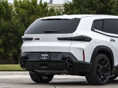 New 2026 BMW XM Label Red image 42