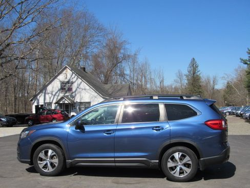 Used 2021 Subaru Ascent Premium image 5