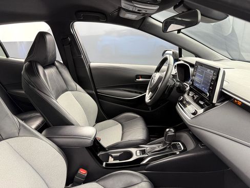 Used 2022 Toyota Corolla XSE image 43