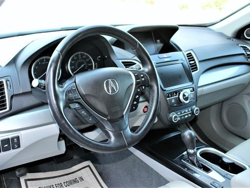 Used 2018 Acura RDX image 16