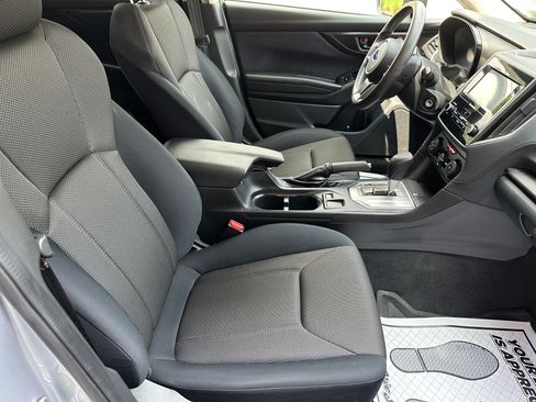 Used 2018 Subaru Crosstrek 2.0i image 12