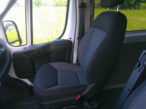 Used 2021 RAM ProMaster 1500 136 High Roof FWD image 16