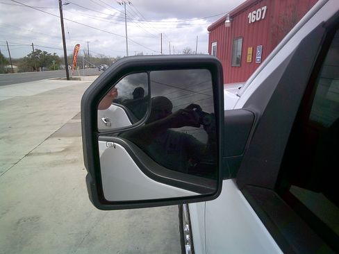 Used 2019 Ford F150 XLT image 29