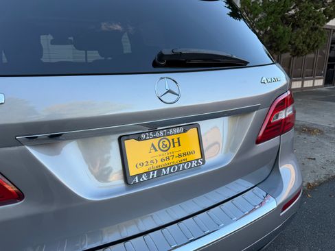 Used 2012 Mercedes-Benz ML 350 image 27