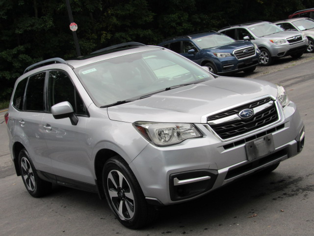 Used 2018 Subaru Forester 2.5i Premium AWD/4WD image 14