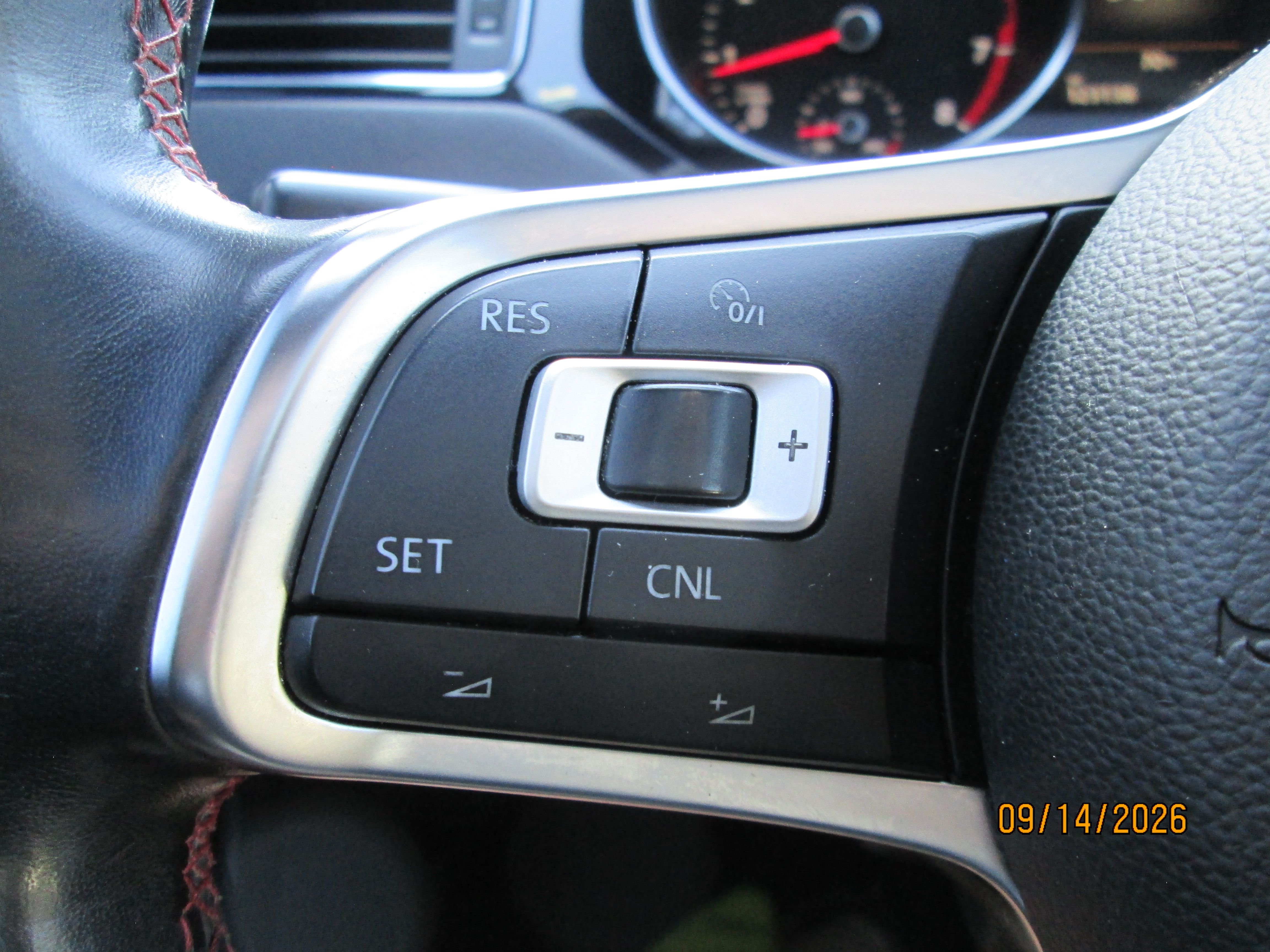 Used 2016 Volkswagen Jetta GLI Sedan FWD image 25