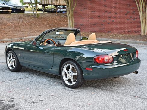 Used 2001 MAZDA MX-5 Miata SE image 8