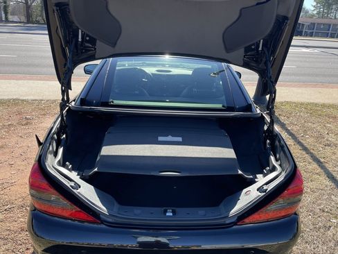 Used 2009 Mercedes-Benz SL 550 image 23