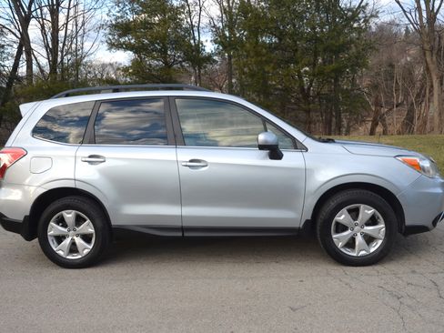 Used 2014 Subaru Forester 2.5i Limited image 6