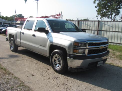 Used 2014 Chevrolet Silverado 1500 image 2