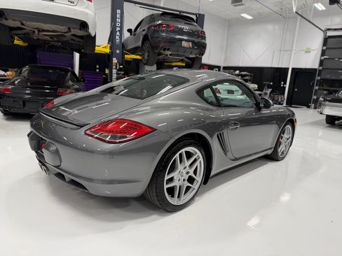 Used 2009 Porsche Cayman S image 7