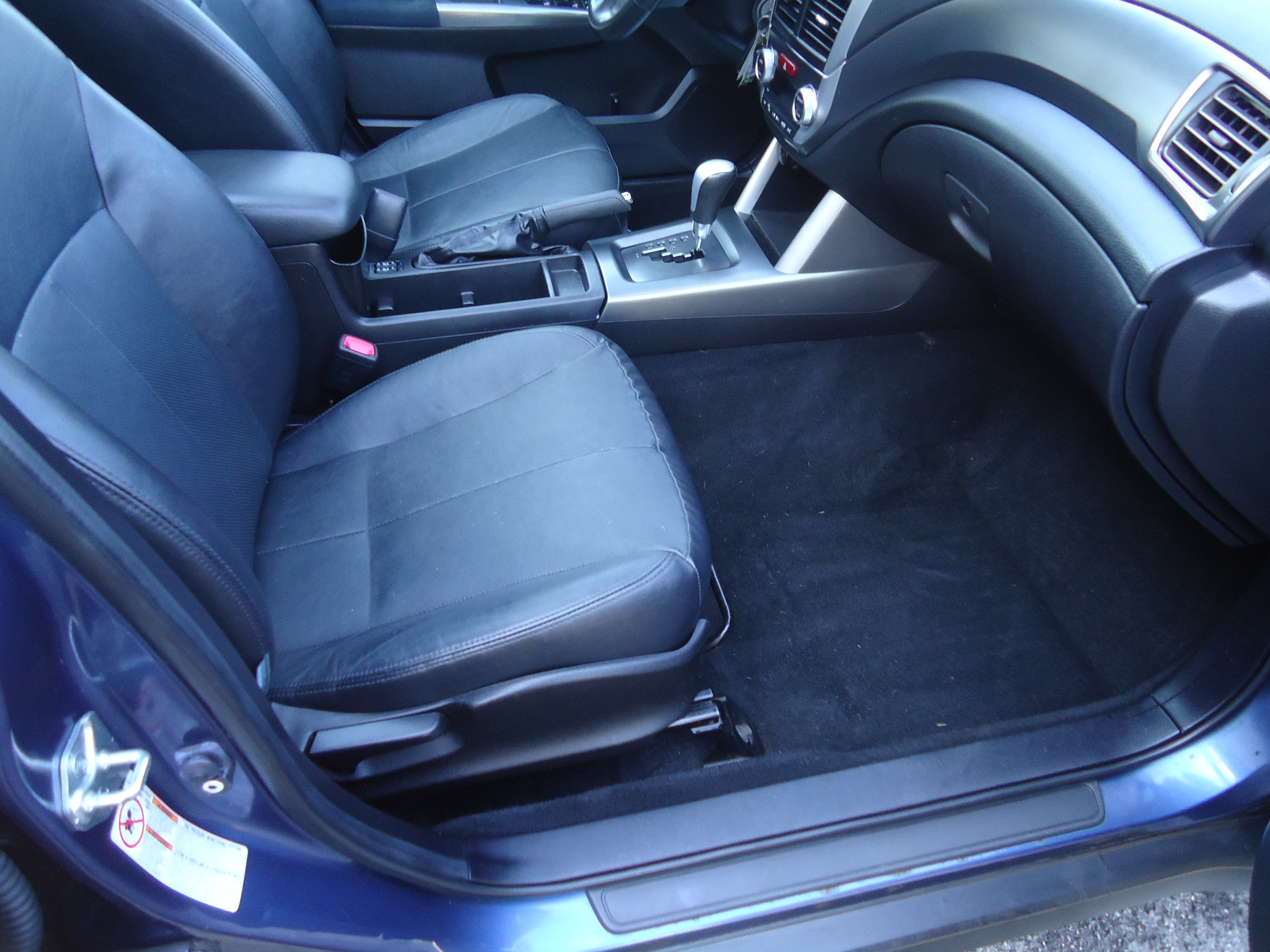 Used 2011 Subaru Forester 2.5X Touring AWD/4WD image 9