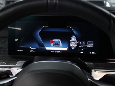 Used 2024 BMW i7 eDrive50 RWD image 29
