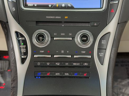 Used 2016 Lincoln MKX Reserve image 13