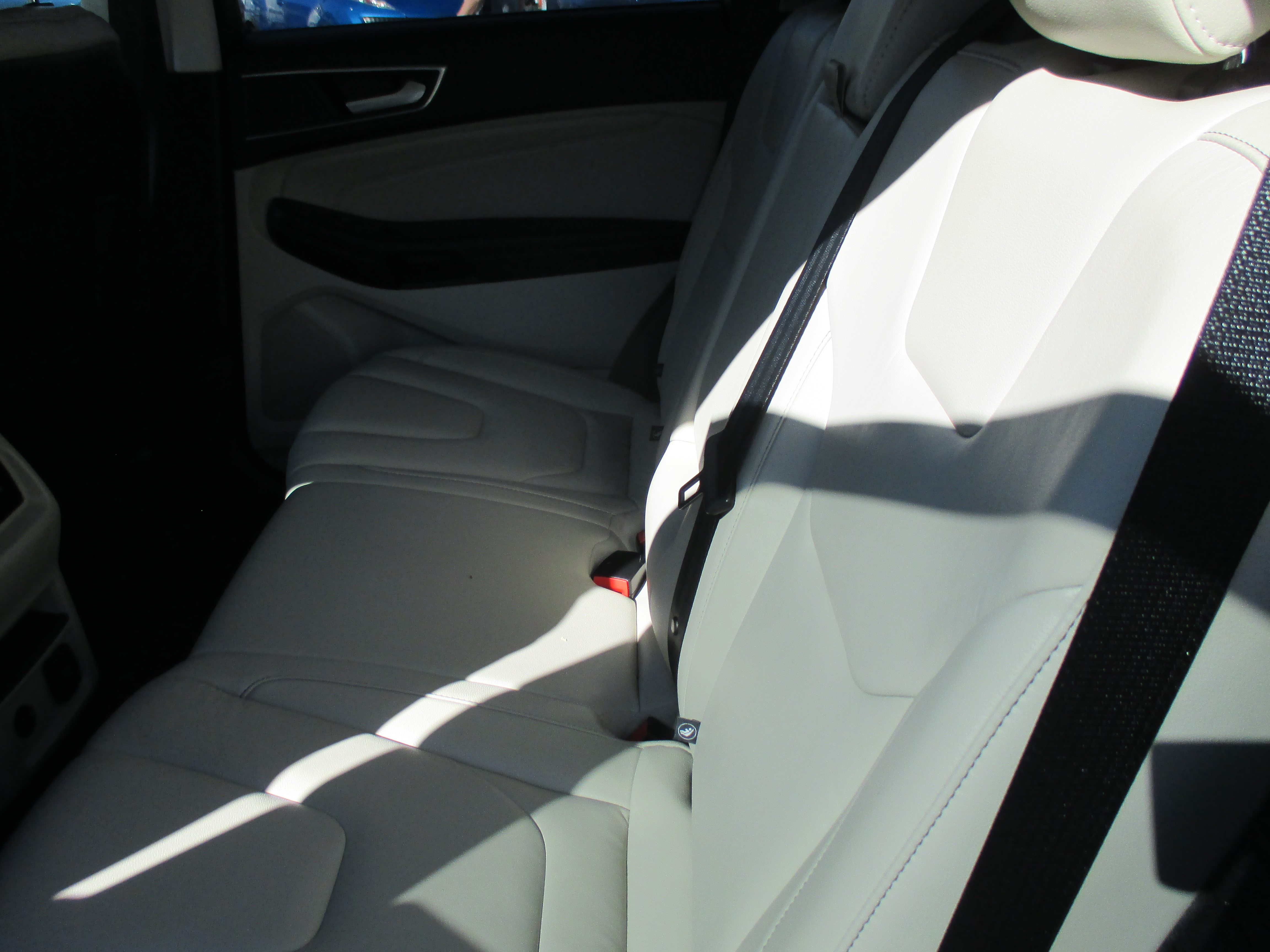 Used 2021 Ford Edge Titanium Sport Utility 4D AWD/4WD image 8