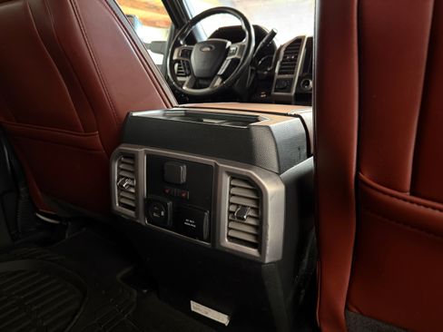 Used 2020 Ford F250 Super Duty Platinum image 29