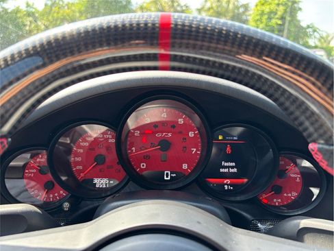 Used 2018 Porsche 911 Targa 4 GTS image 24