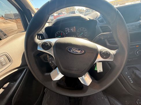 Used 2020 Ford Transit Connect XL image 14