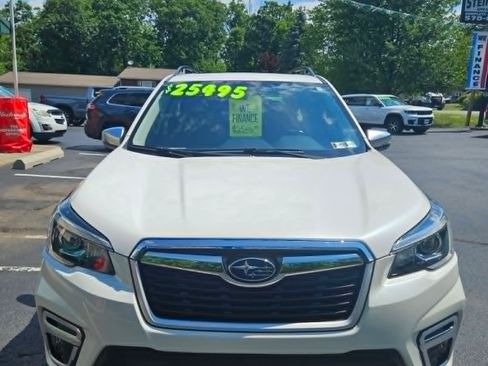 Used 2020 Subaru Forester Touring AWD/4WD image 3