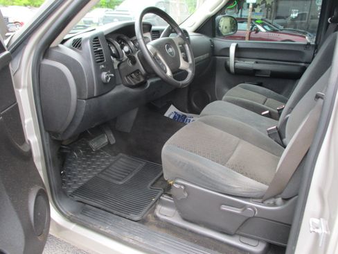 Used 2007 Chevrolet Silverado 1500 2WD Regular Cab LT image 16