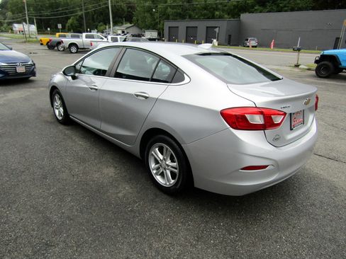 Used 2016 Chevrolet Cruze LT Sedan FWD image 7