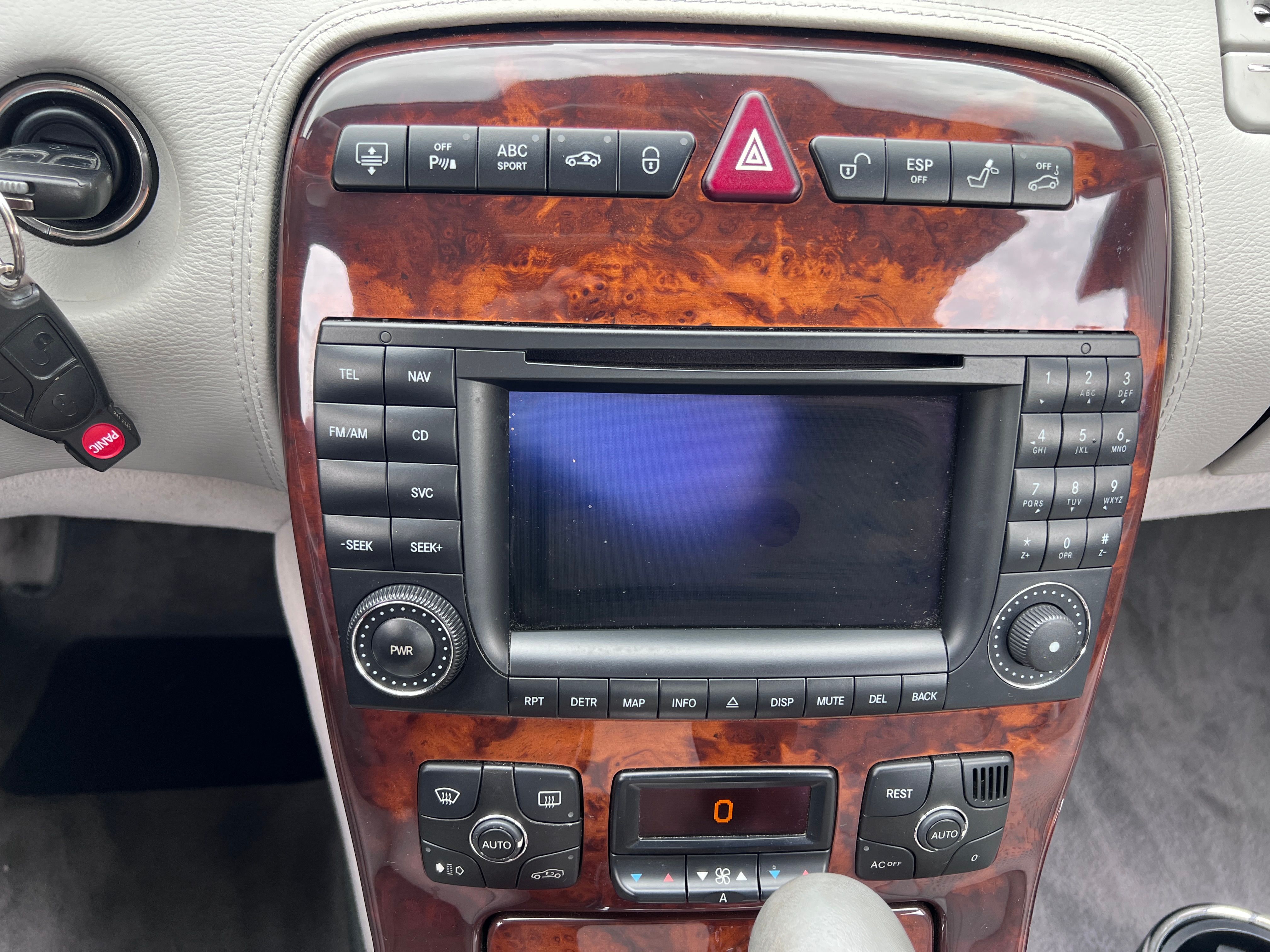 Used 2003 Mercedes-Benz CL 55 AMG image 29