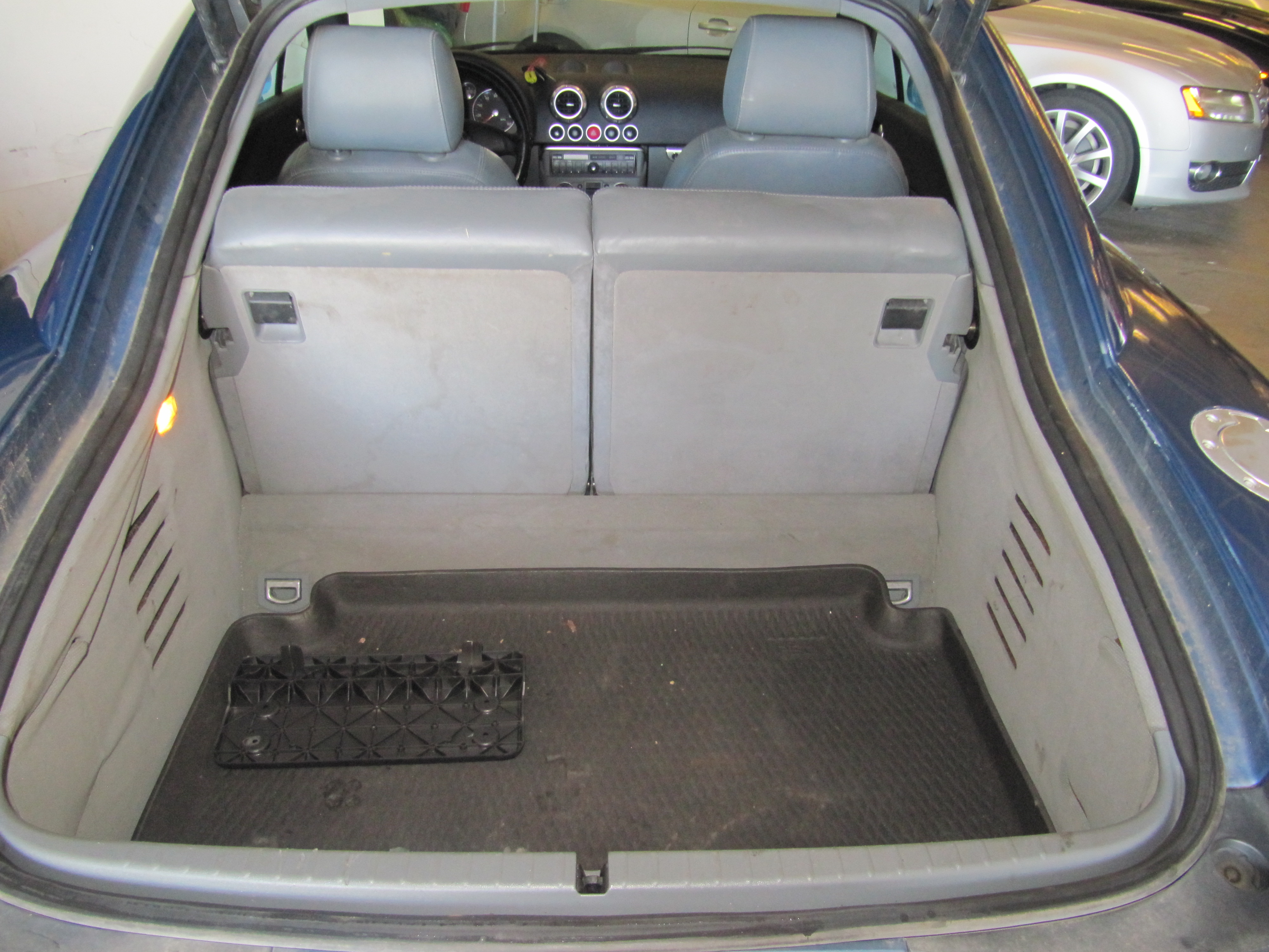 Used 2000 Audi TT 1.8T Coupe w/ 180hp FWD image 17