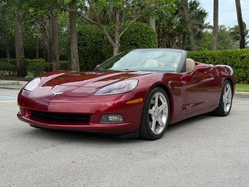 Used 2006 Chevrolet Corvette Convertible RWD image 5