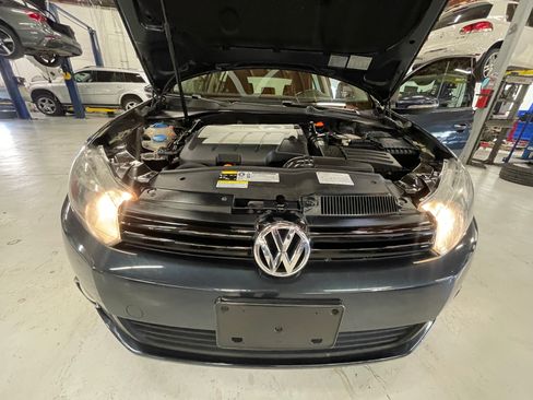 Used 2013 Volkswagen Golf TDI image 19