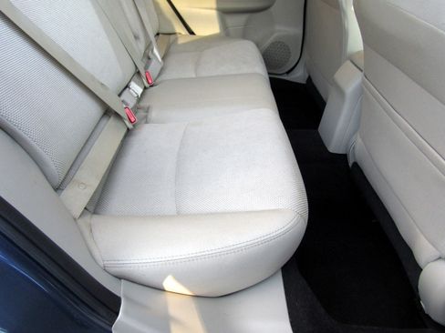 Used 2013 Subaru XV Crosstrek 2.0i Premium image 18