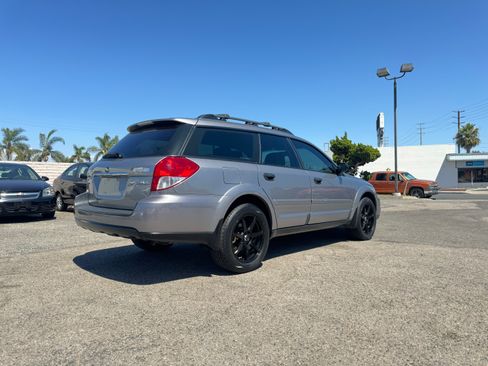 Used 2008 Subaru Outback 2.5i image 6