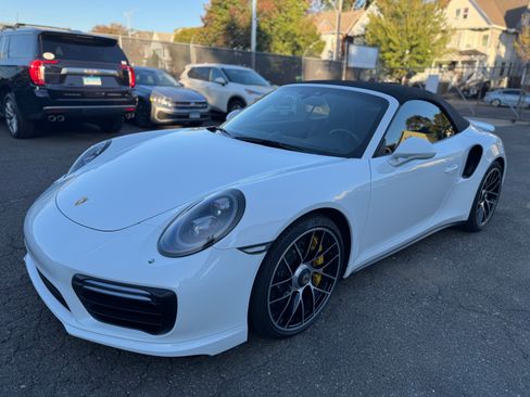 Used 2017 Porsche 911 Turbo S image 39