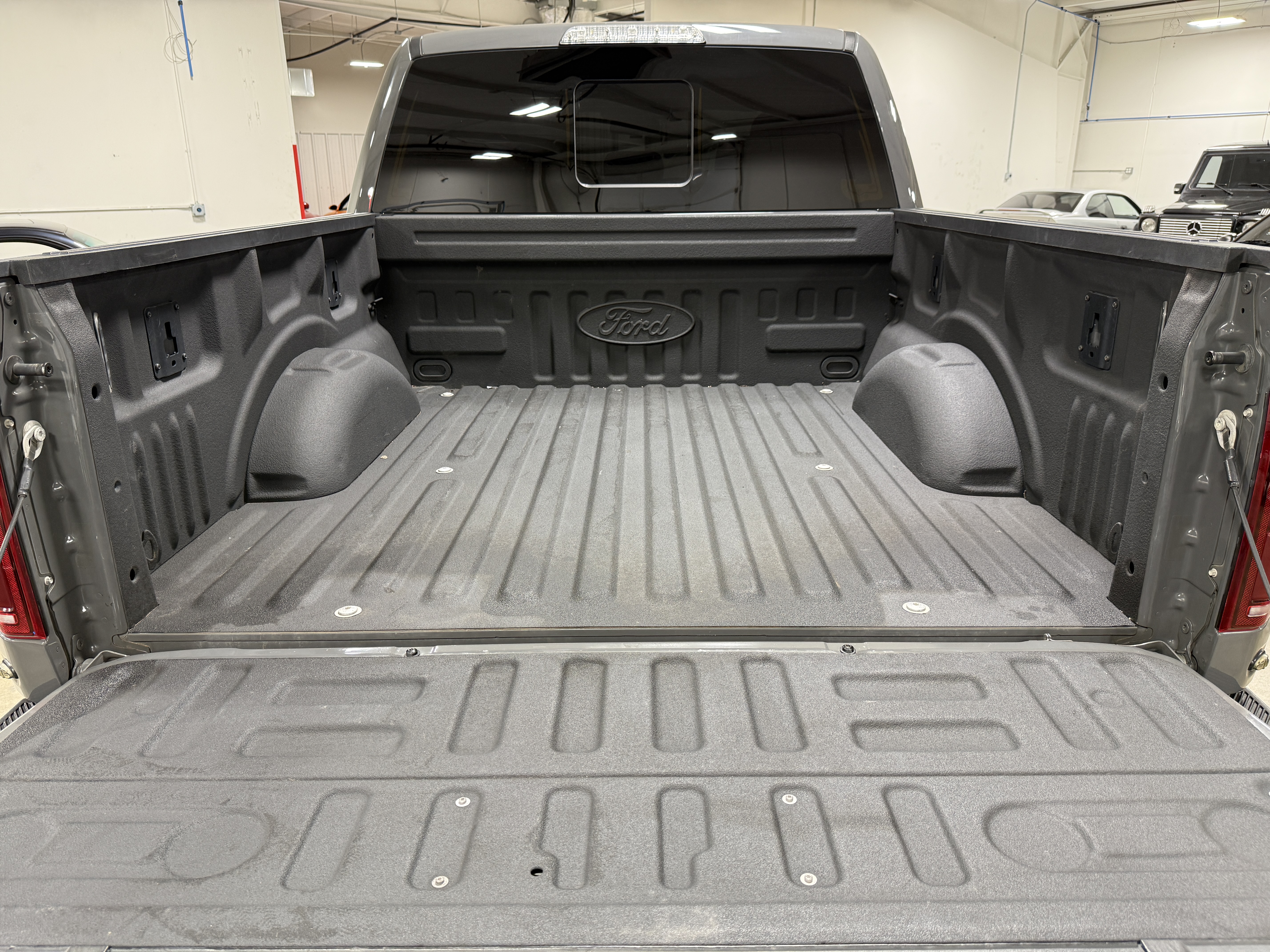 Used 2018 Ford F150 4x4 Crew Cab Raptor image 7