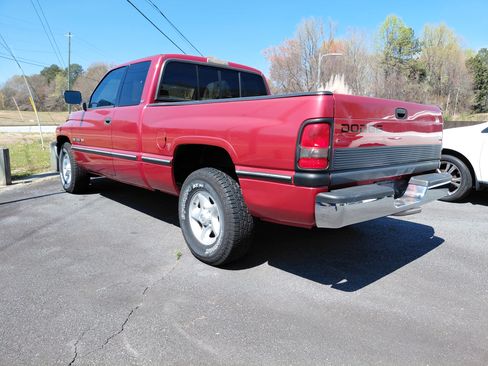 Used 1997 Dodge Ram 1500 Truck SLT image 7