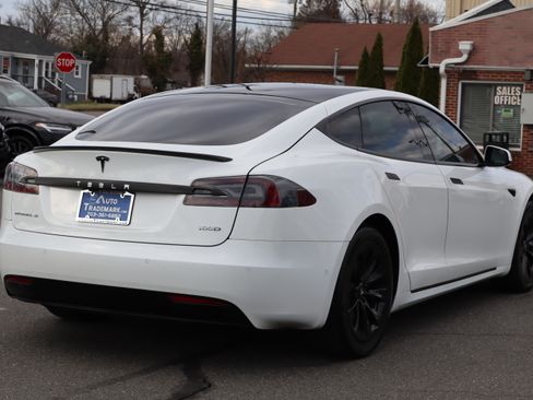 Used 2019 Tesla Model S 100D image 9