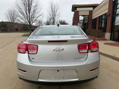 Used 2015 Chevrolet Malibu LS image 8