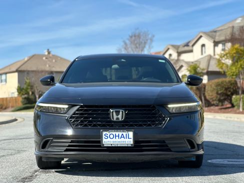Used 2025 Honda Accord Hybrid Sport image 3