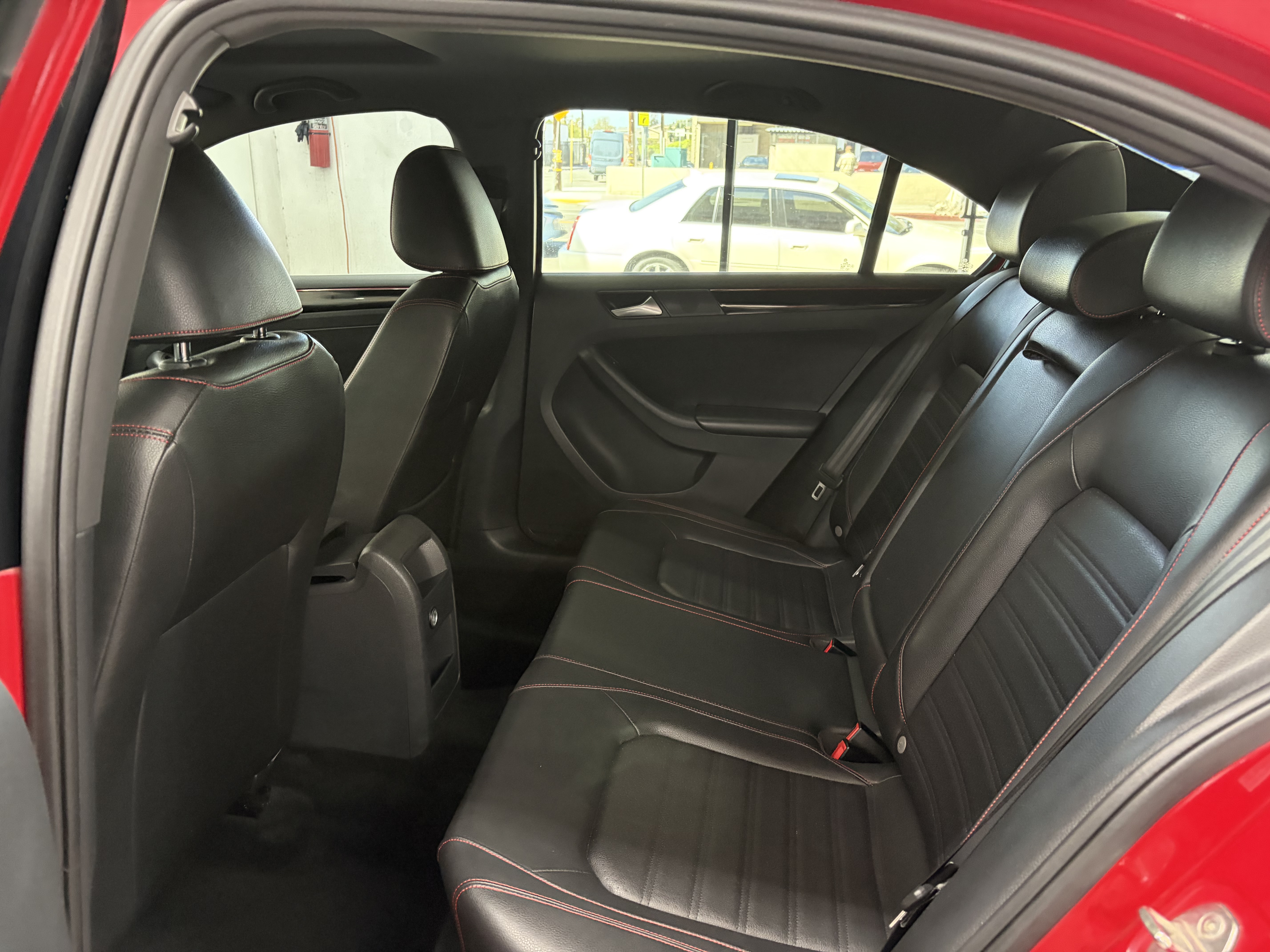 Used 2017 Volkswagen Jetta GLI SE Sedan FWD image 13