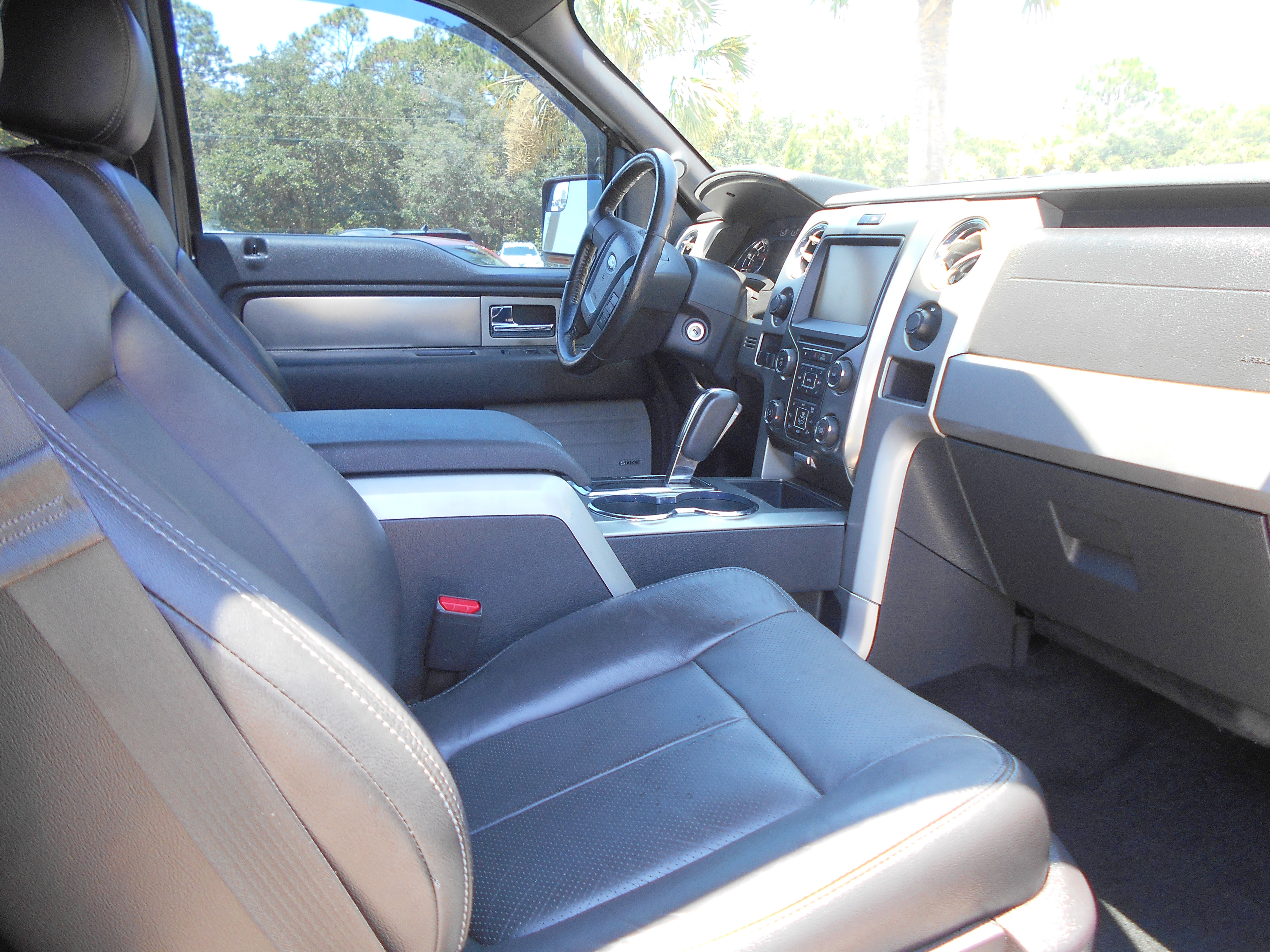 Used 2014 Ford F150 FX4 AWD/4WD image 10