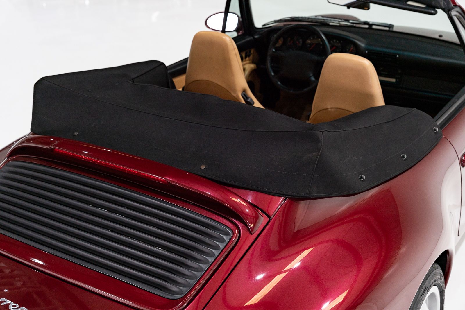 Used 1997 Porsche 911 Carrera 4 Cabriolet AWD/4WD image 56
