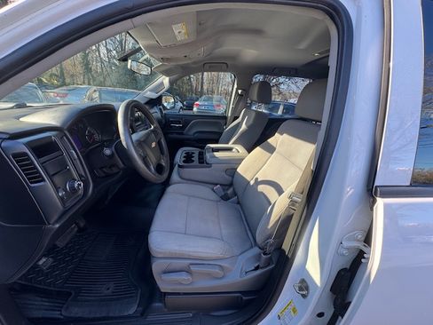 Used 2014 Chevrolet Silverado 1500 image 9