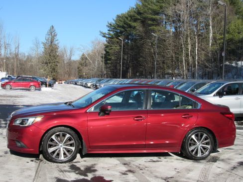 Used 2016 Subaru Legacy 2.5i Limited image 4