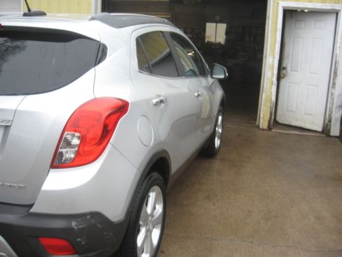 Used 2016 Buick Encore Convenience image 4