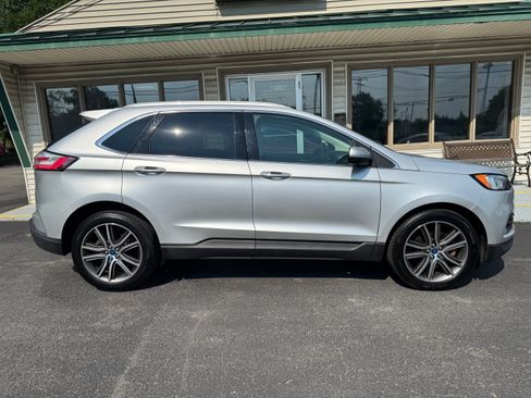 Used 2019 Ford Edge AWD Titanium image 1