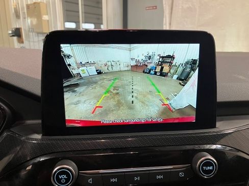 Used 2024 Ford Escape ST-Line image 11