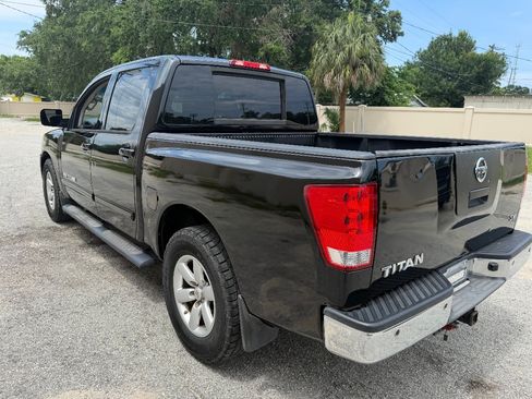 Used 2012 Nissan Titan 2WD Crew Cab image 3