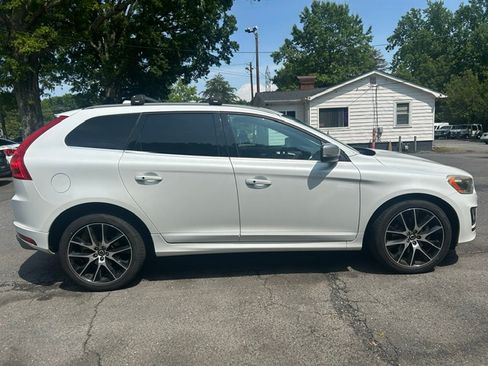 Used 2015 Volvo XC60 AWD T6 R-Design Platinum image 6